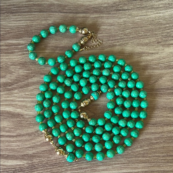 Green Howlite Necklace and Bracelet Set